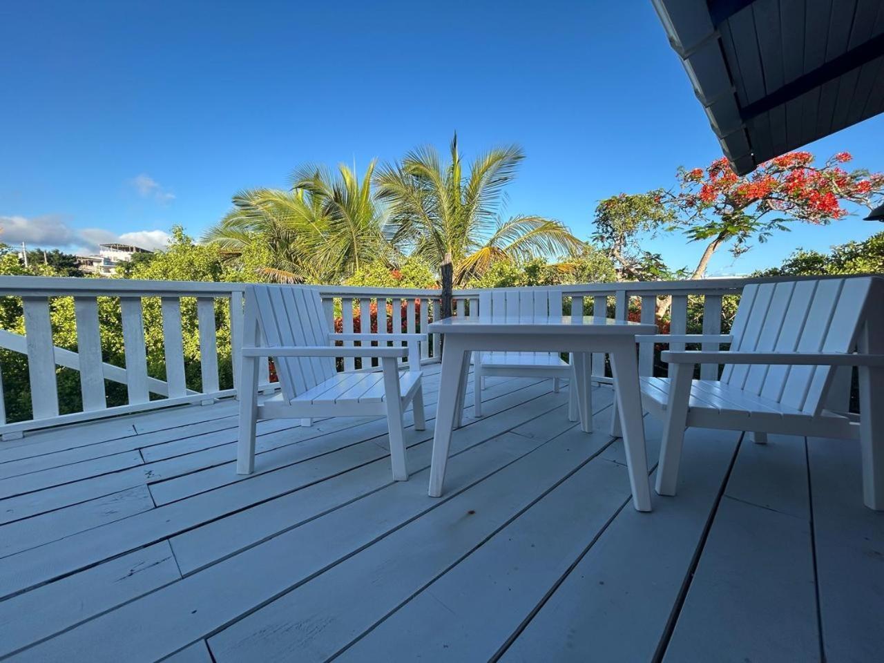 Bed and Breakfast Casa Kubler Puerto Ayora  Exterior foto