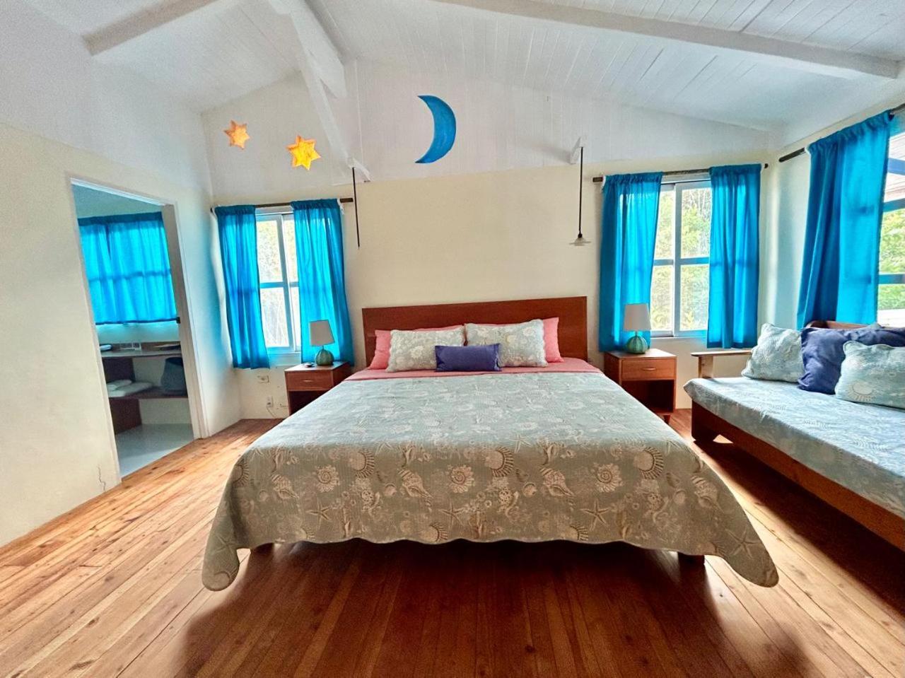 Bed and Breakfast Casa Kubler Puerto Ayora  Exterior foto